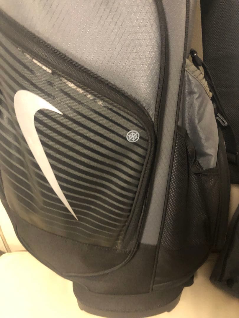 【送料込み】廃盤限定　14分割　NIKE キャディバッグ