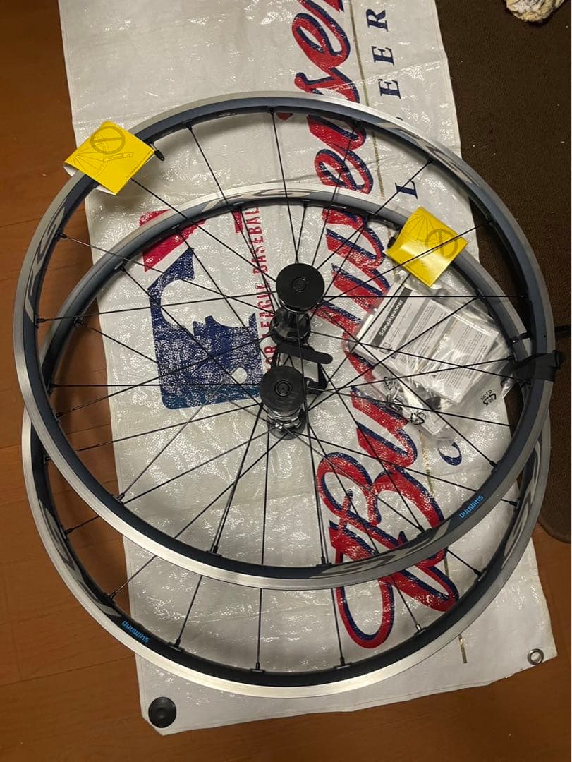 SHIMANO WH-RS500-TL-R チューブレスホイールセット