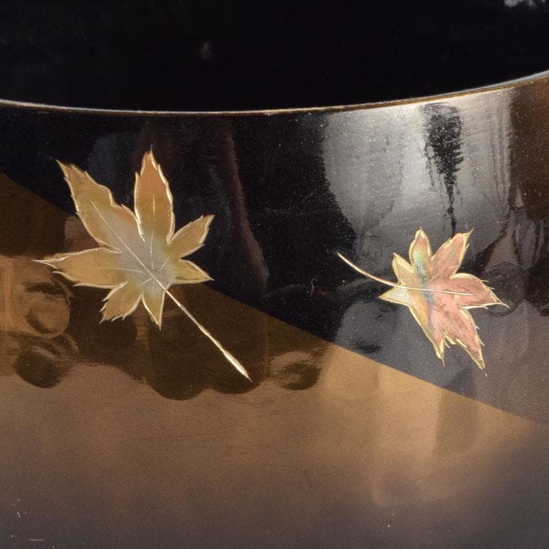 仏教美術　仏具　銅製鎚目　紅葉蒔絵　本手打　おりん　V　8937