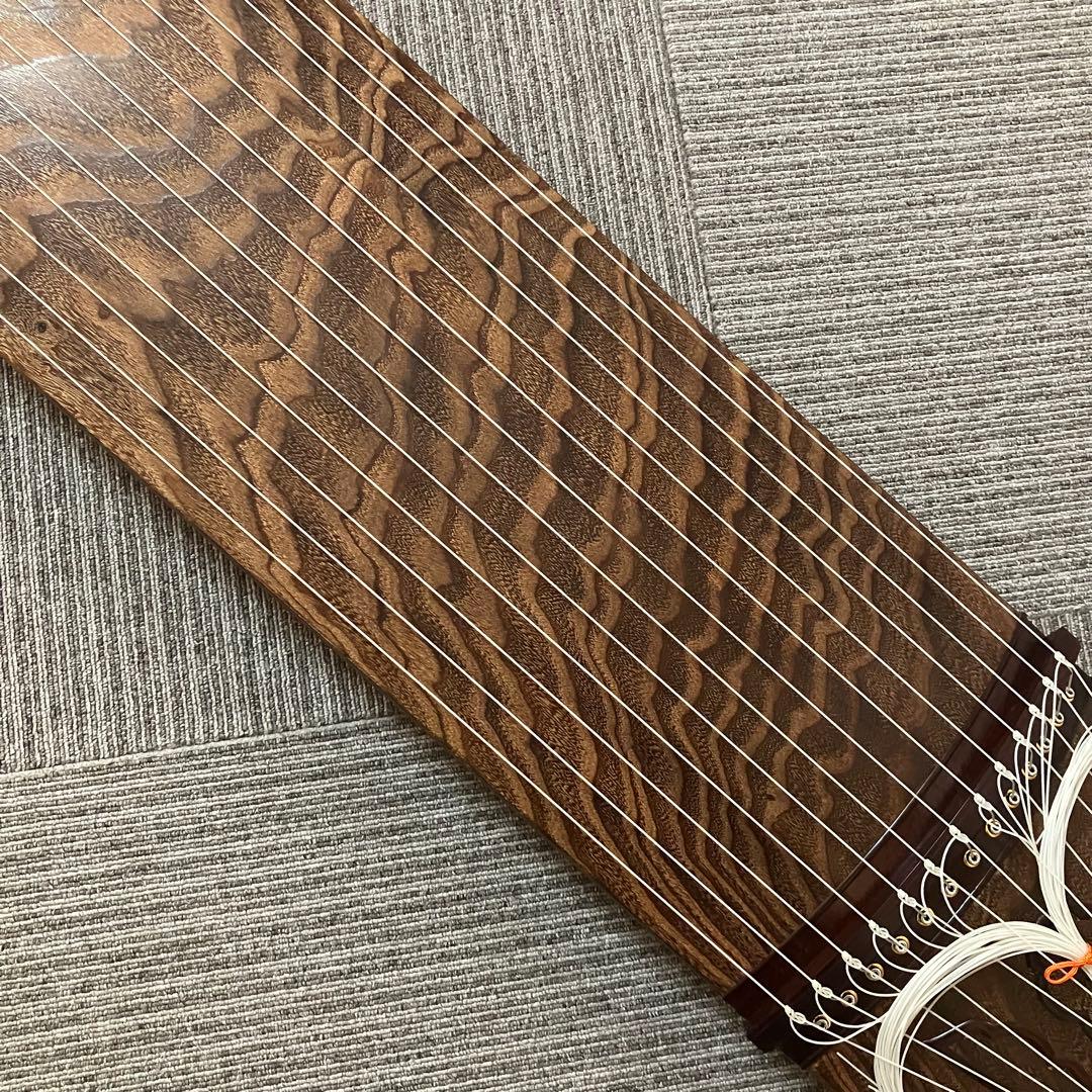 高級　琴 箏 13弦 くり甲 綾杉彫り　おまけ多数