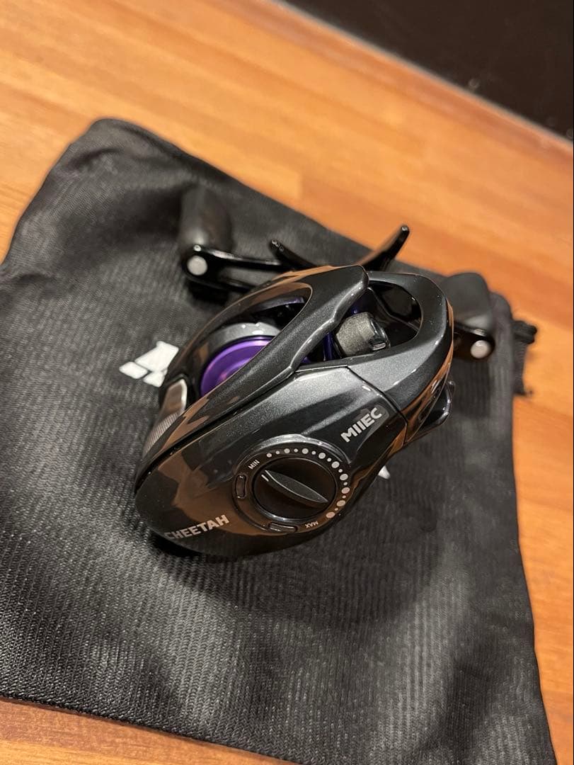 DCベイトリール 青霜 CHEETAH 左巻き ギア 8.5:1