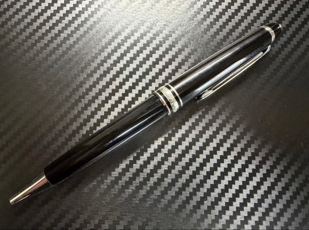 極美品 モンブラン マイスターシュテュック P164 ボールペン プラチナライン