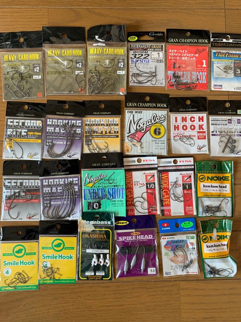 バス釣り引退BOXセット　おまけ新品未使用スピナーベイト 5枚付き