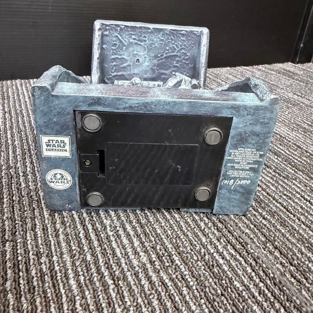 【シリアル】STAR WARS ハン・ソロ カーボナイト スタチュー フィギュア