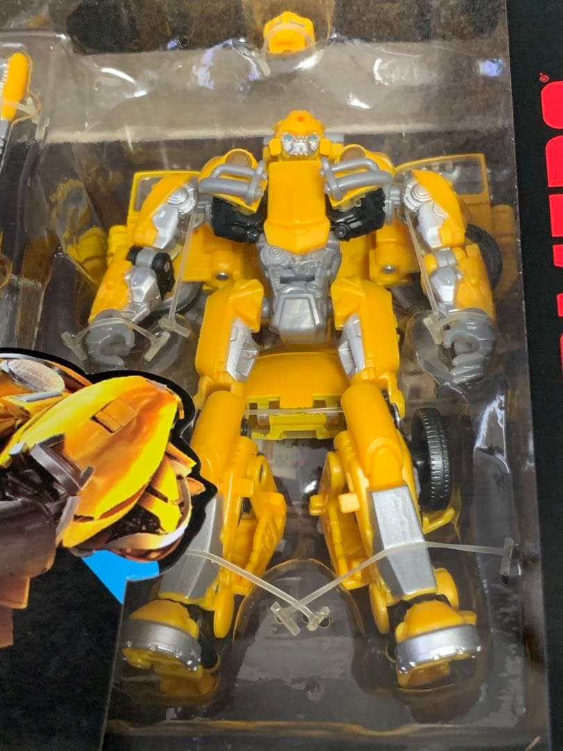 《新品・未開封品》⭐︎トランスフォーマー バンブルビー SS-16 ビートル♪⭐︎