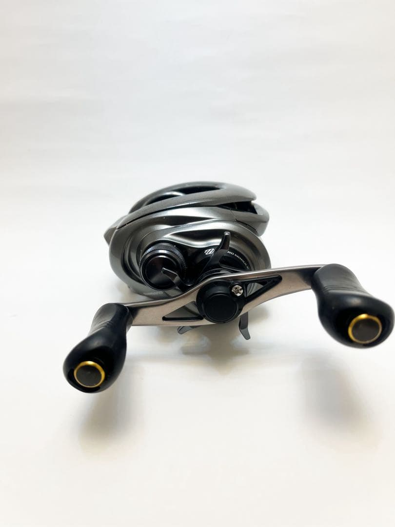 Shimano 15メタニウムDC 右ハンドル 後期型