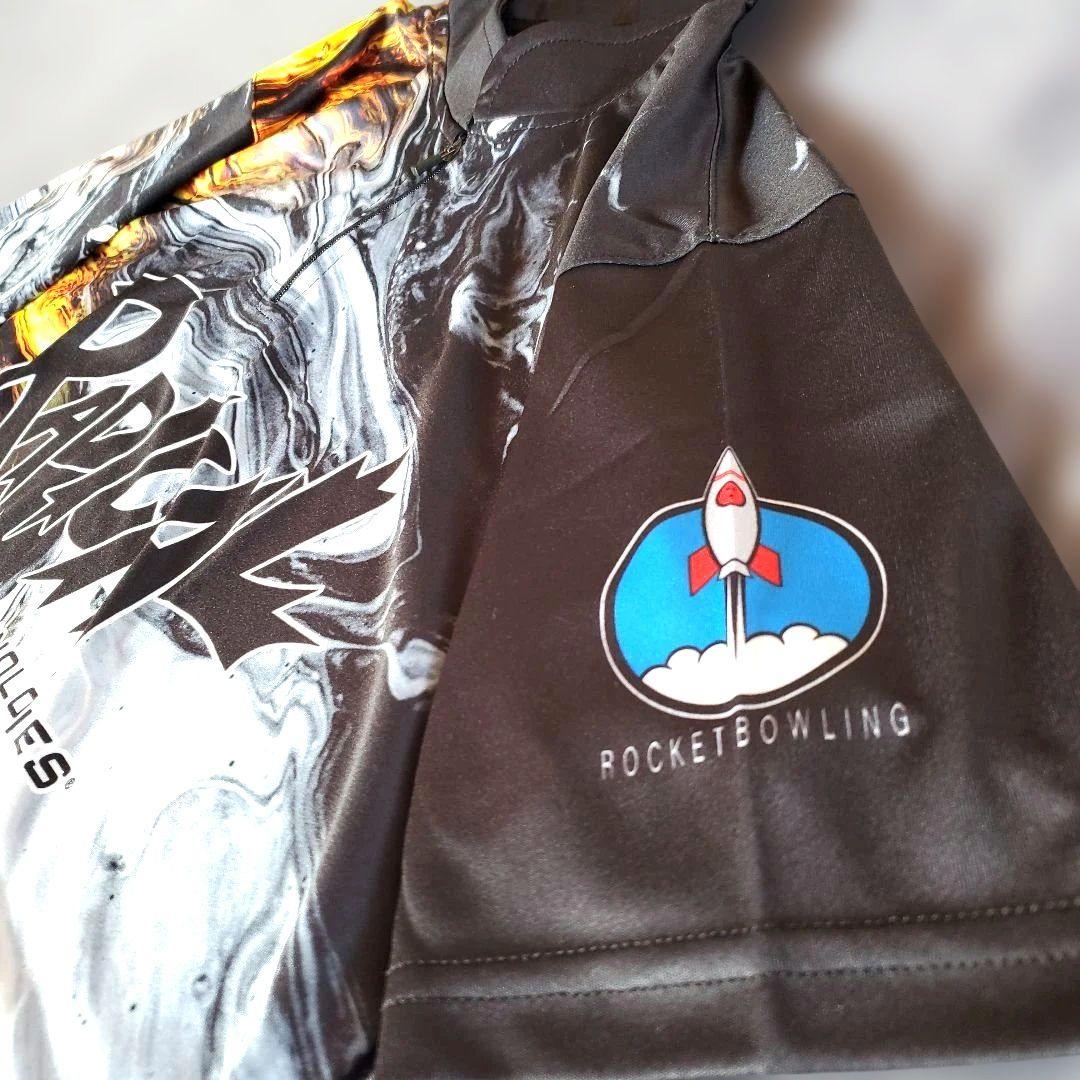 ✨新品✨ボウリングウェア　ラディカル　RADICAL　【M】ブラック　ゴールド