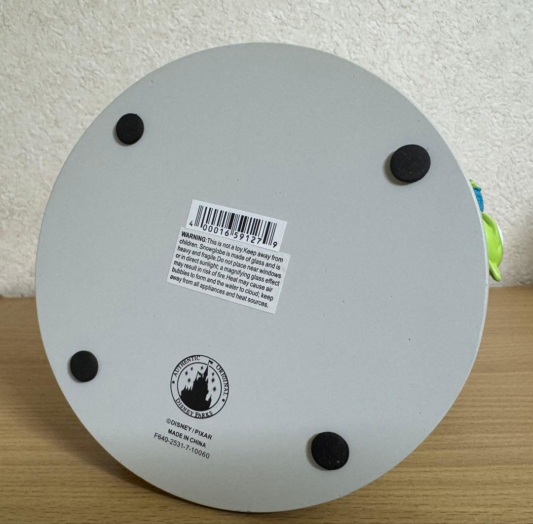 ディズニーパークス ピクサー キャラクター スノーグローブ