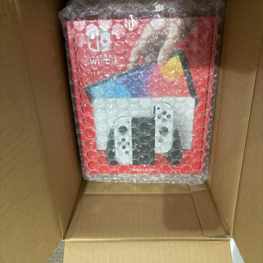 未使用 未開封 Nintendo Switch 本体 有機EL