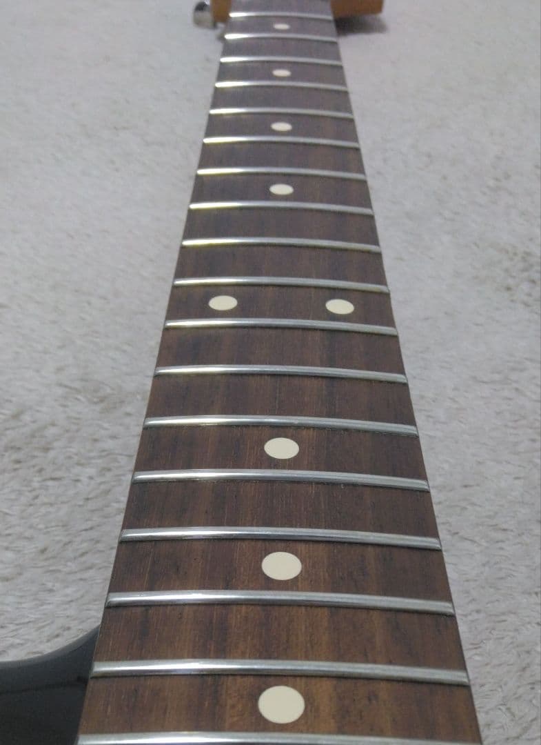 【Lindy Frarin ピックアップ】 Fender Jazzmaster