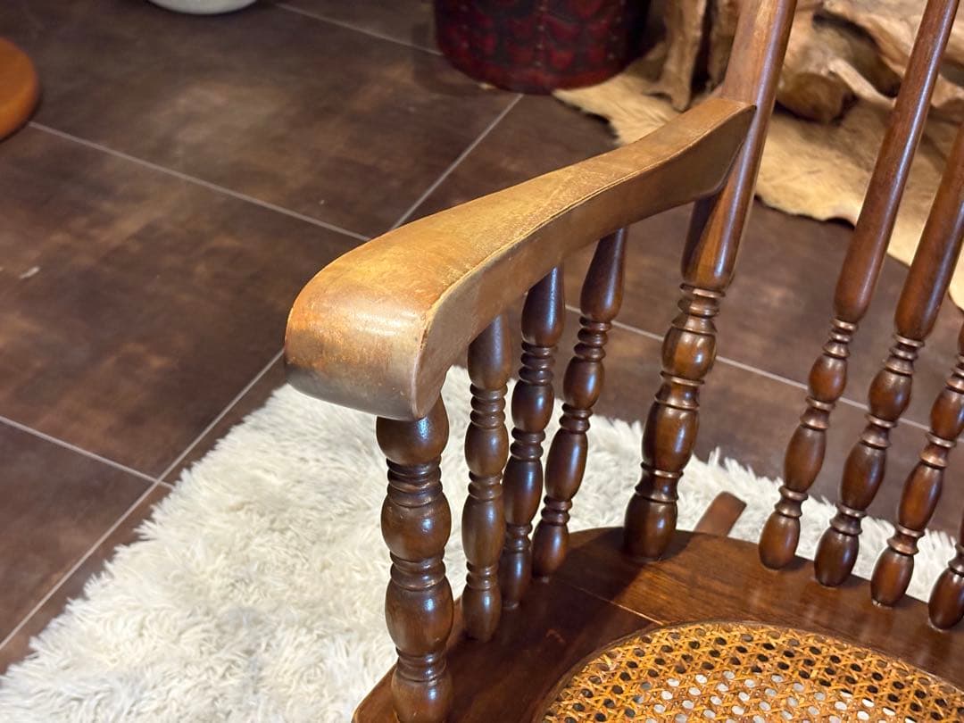 超希少　ウルフロッキングチェア　無垢材　クラシック　アジアン　木彫り　INR