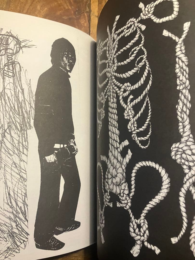 【希少】TSUBI BOOK 2000-2005 Ksubi アートブック　ツビ