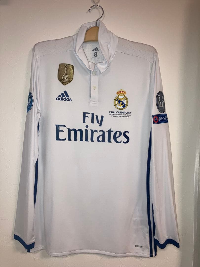 支給品レアルマドリード ロナウド選手CL決勝戦ユニフォーム長袖　ポルトガル代表