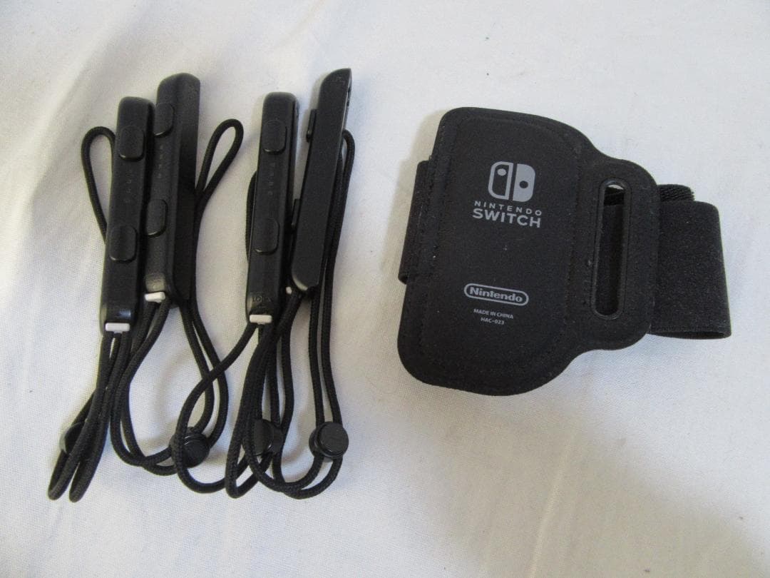 Switch本体・周辺機器 ジョイコン2つ ドック ケーブル スマブラ 動作OK