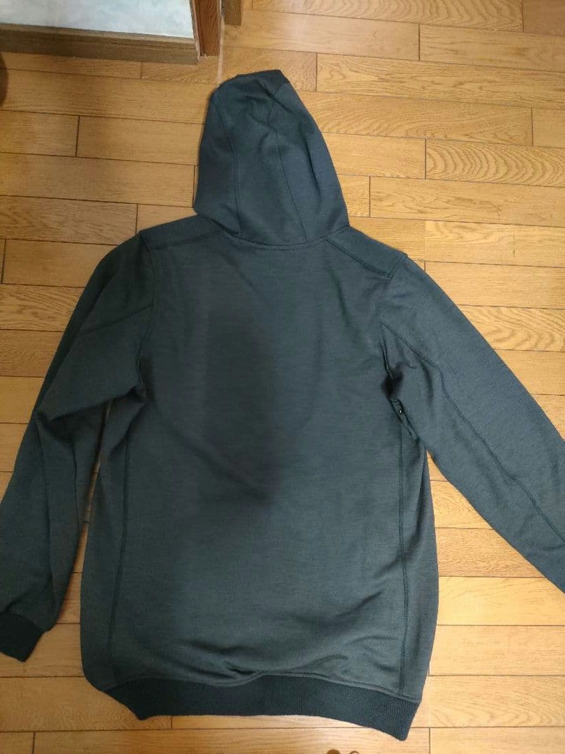 NIKE SB レーションプルオーバー　スノーボード