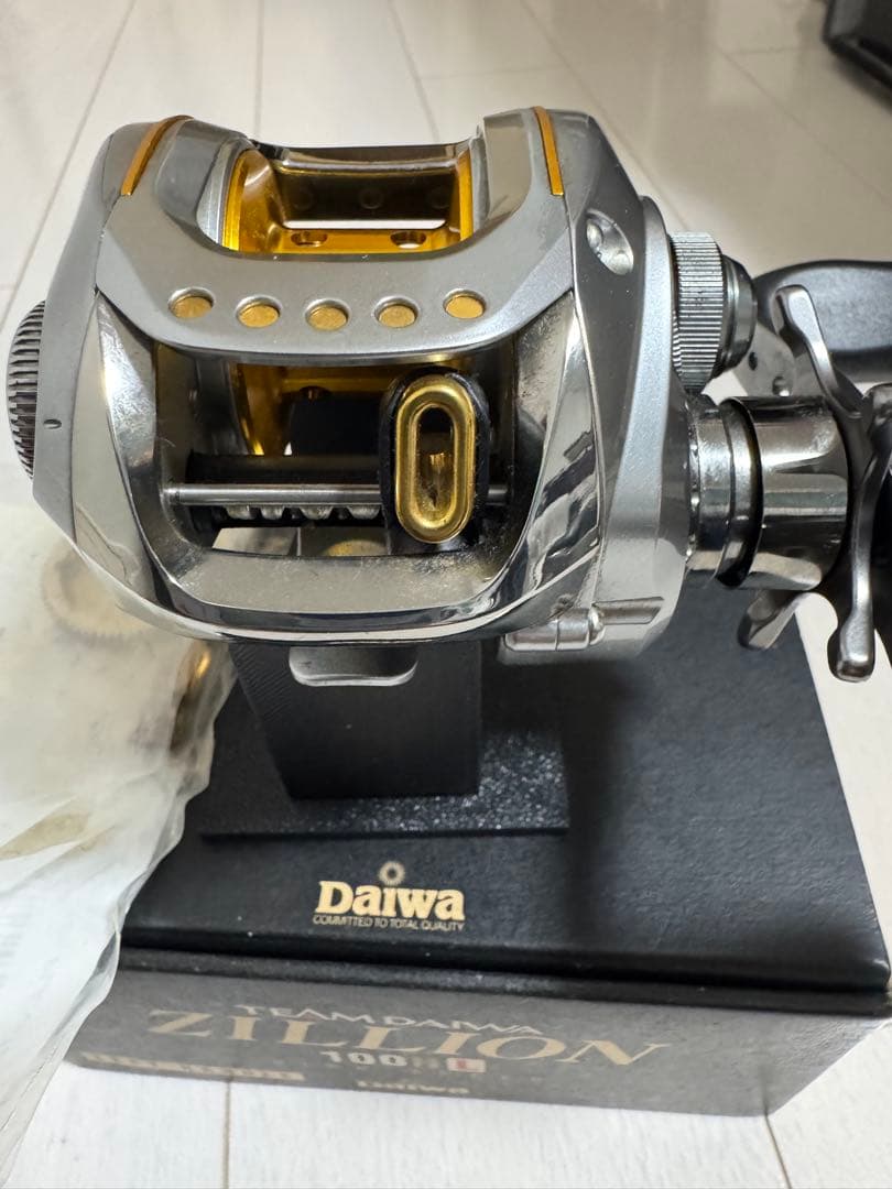 ダイワ Zillion 100HL ギヤ比4.9カスタム
