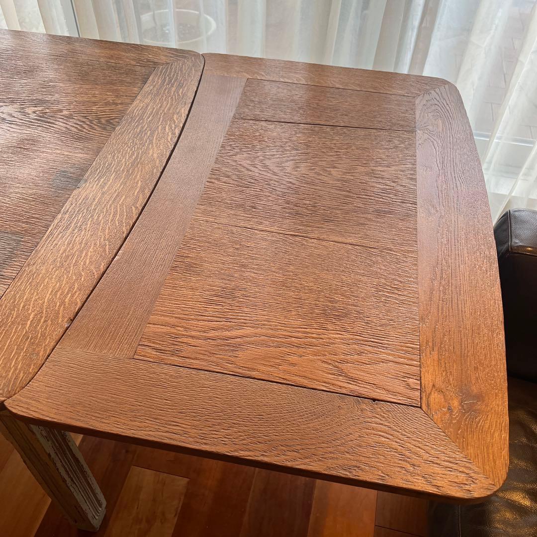 フランスアンティーク　ダイニングテーブル