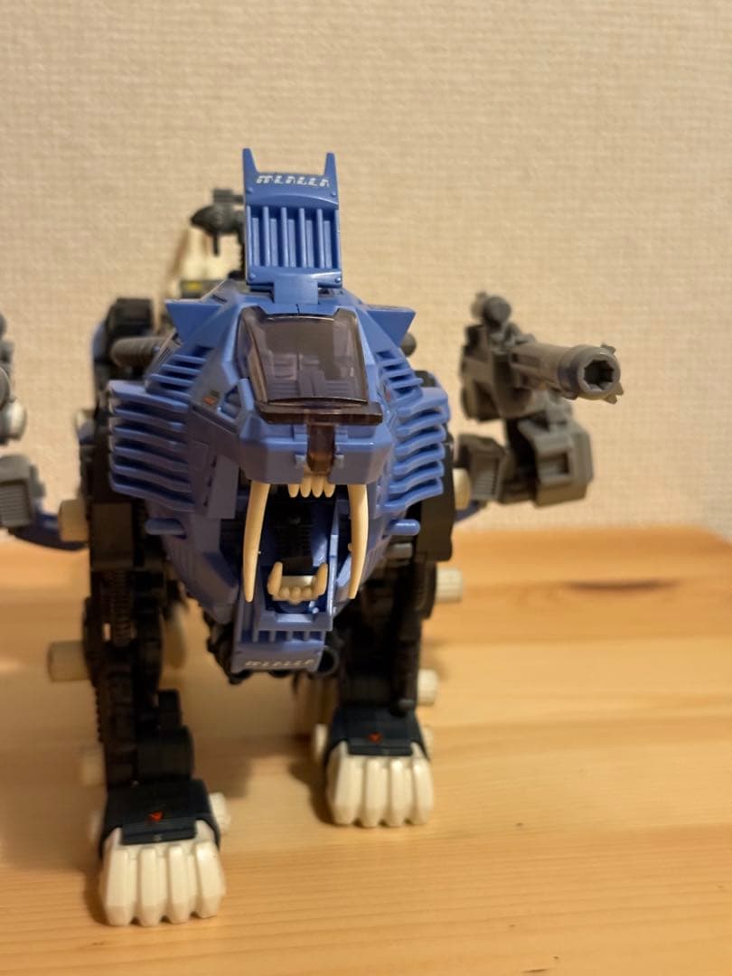 ゾイド　シールドライガー　初代　昭和　箱付き　zoids