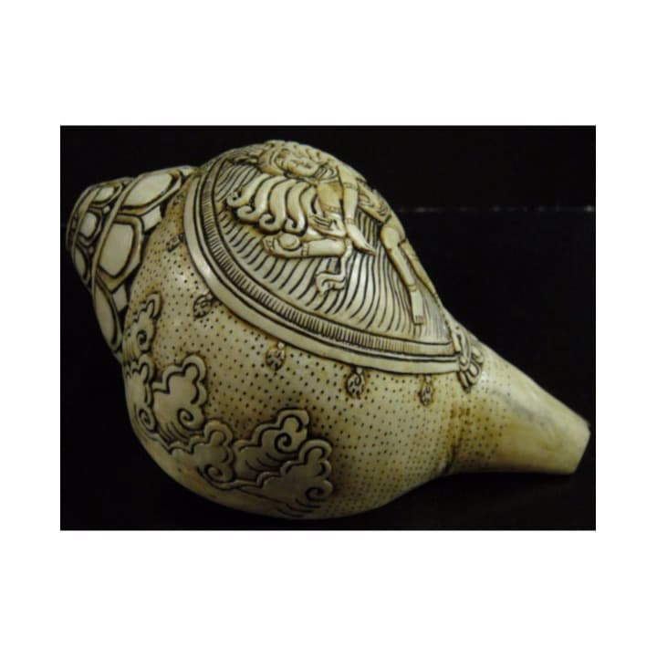 ◆チベット密教法具　法螺貝（シャンカ）ナタラージャ（ダンシングシヴァ）1