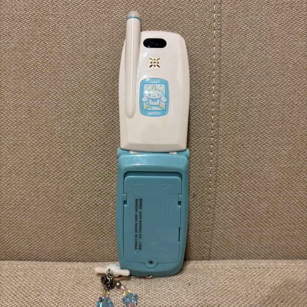 こ*て様 シナモロール　メルプチ　携帯電話　サンリオ