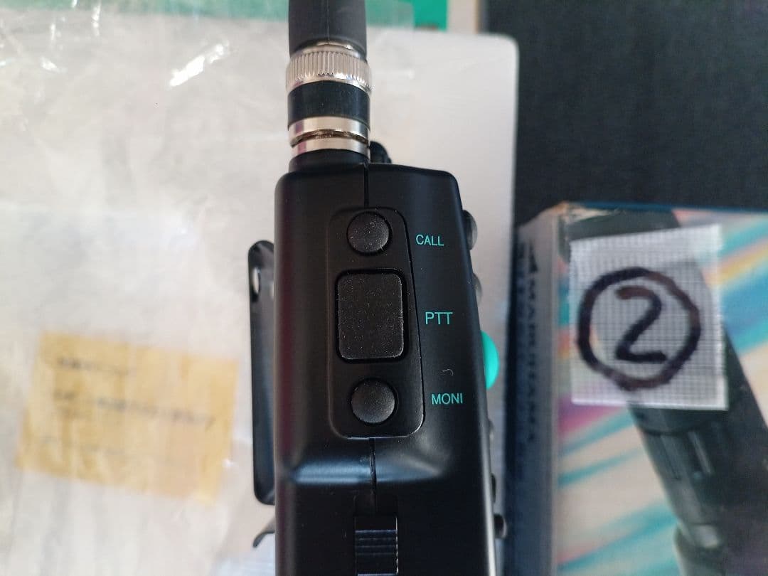 ハンディーパーソナル無線機 ②