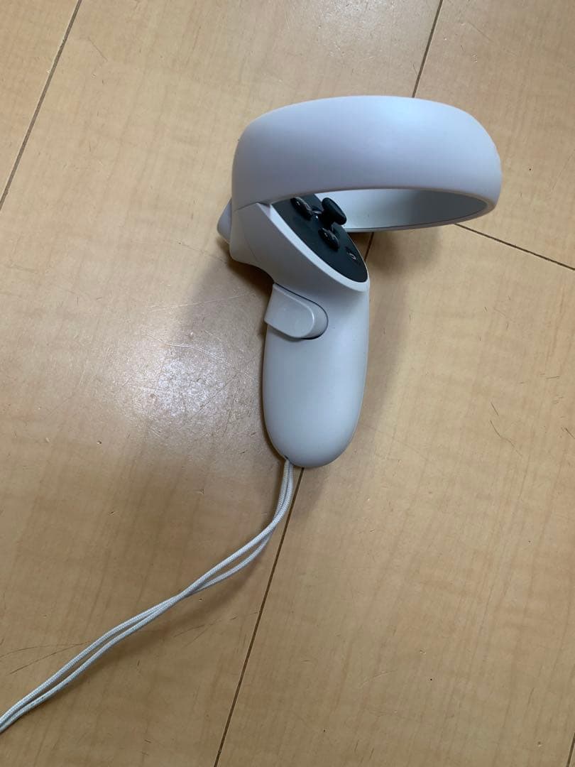  Quest 2 64GB [動作確認済み・初期化済]