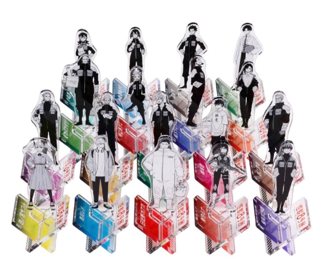 怪獣8号展　白銀バッジ　ナンバーズアクリルキーホルダー　アクリルXフィギュア