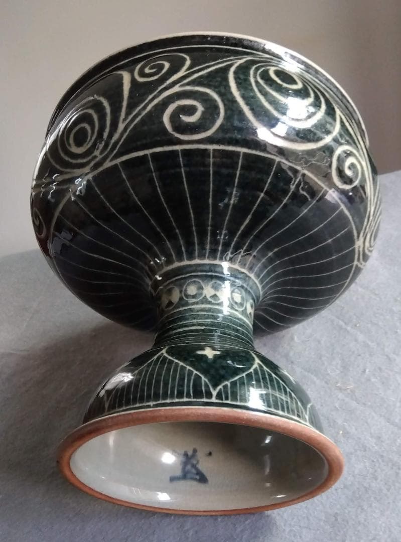 越前焼　あかね陶房　山路茜　藍化粧のポップモダニズムな斬新デザイン巨大コンポート