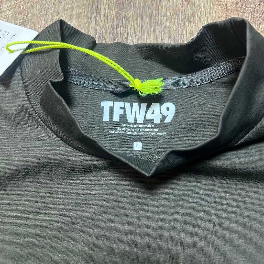 【新品】TFW49 THE CLUB MOCKNECK Lサイズ　限定品