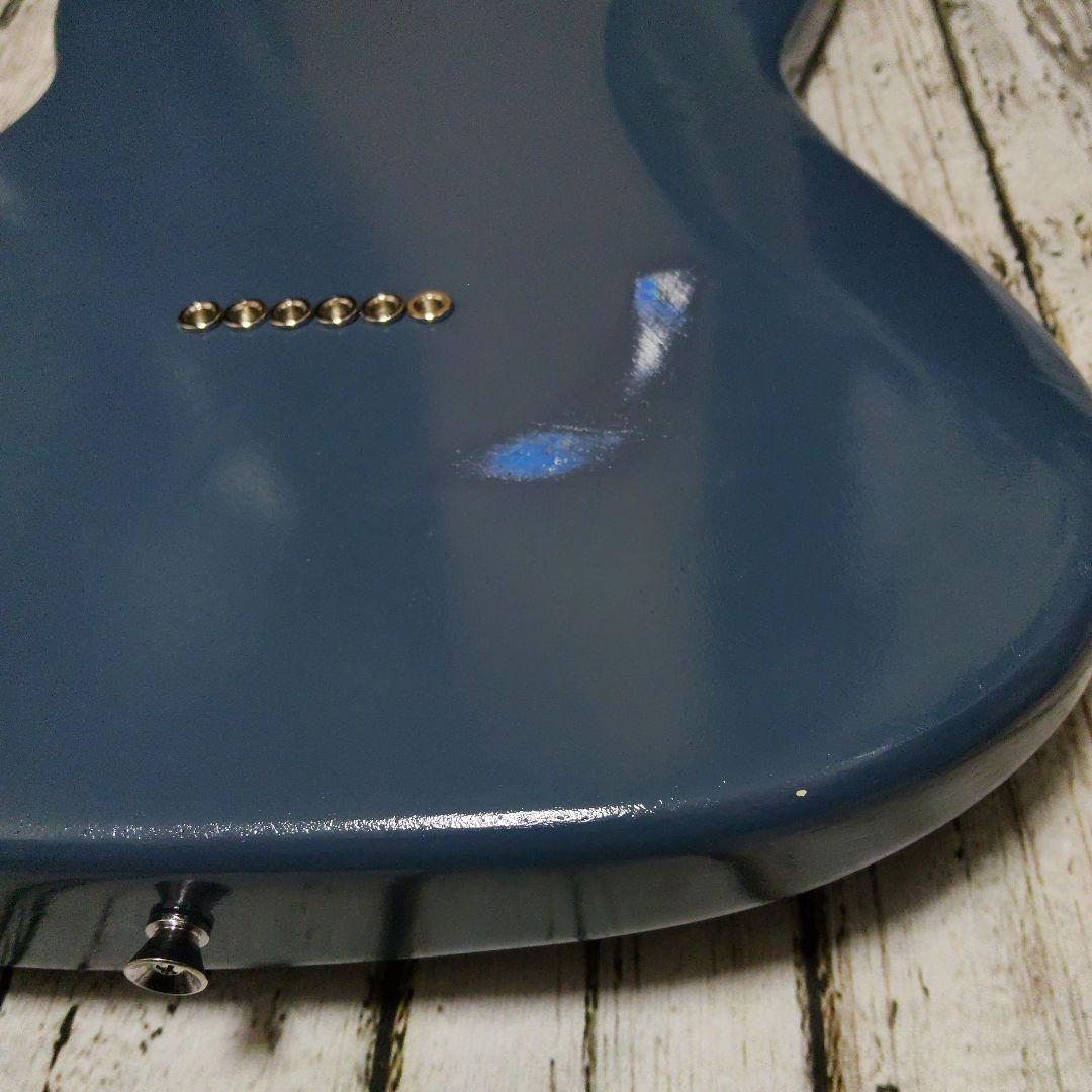 ストラトキャスタータイプ　ボディ　シンライン　セミアコ　エレキギター