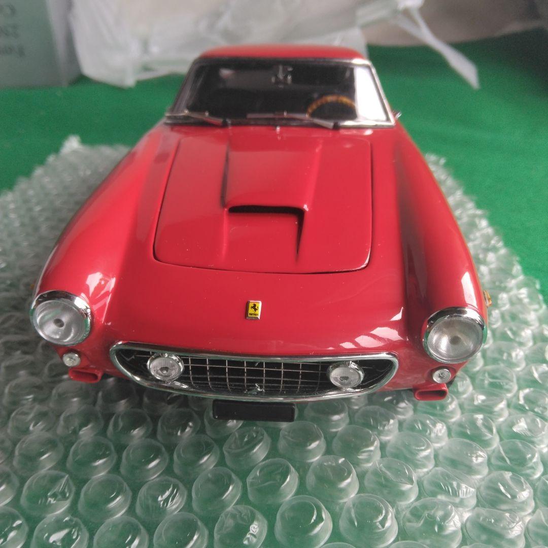 ミニカー CMC1/18 Ferrari 250 GT SWB 1961