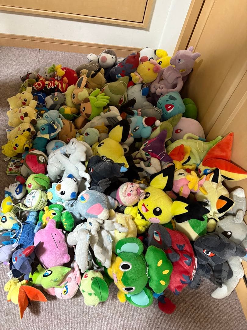 ポケモンぬいぐるみまとめ売り　75体