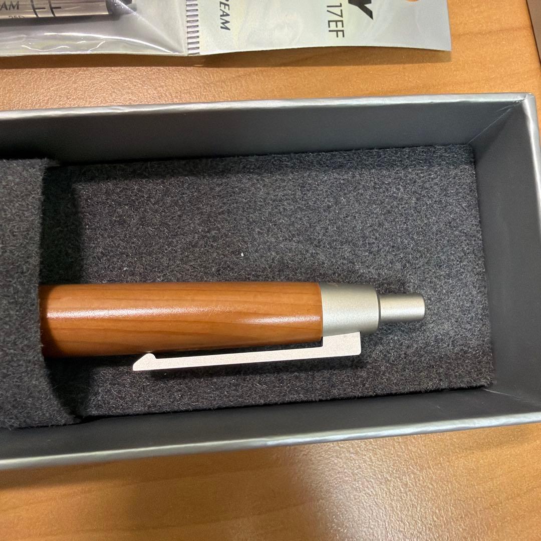 LAMY 2000 タクサス ジェットストリーム付き