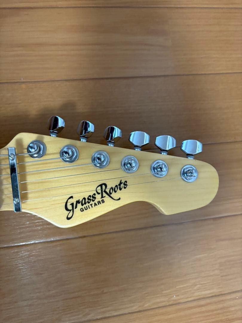 ストラト エレキギター GrassRoots G-SN-60M 【使用10日程