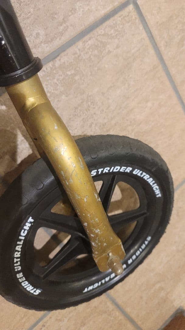 ストライダ　プロ　strider pro ランバイク 黒色　ブラック