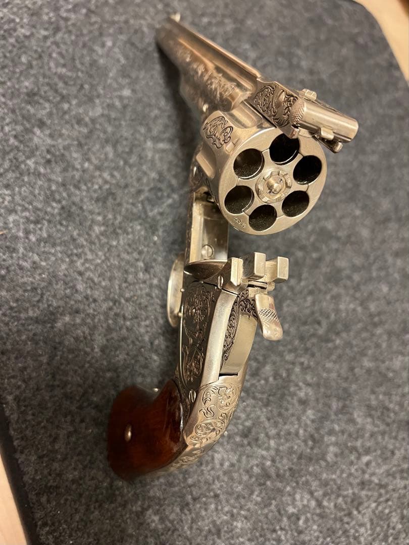 ワイアットアープ　４４口径　リボルバー