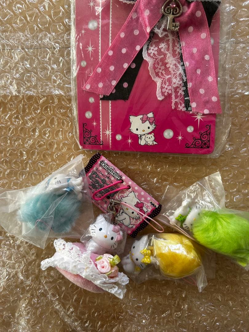 キティ　チャーミーキティ　ストラップ　マスコット