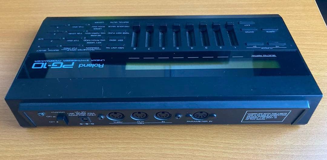 Roland PG-10 シンセサイザープログラマー