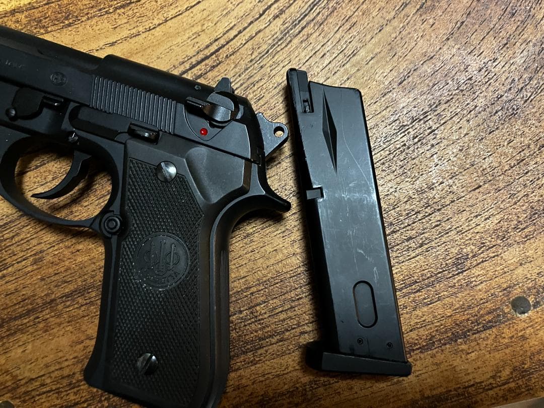 希少 ウエスタンアームズ ベレッタ M92FS ダイハード ガンブラックVer.