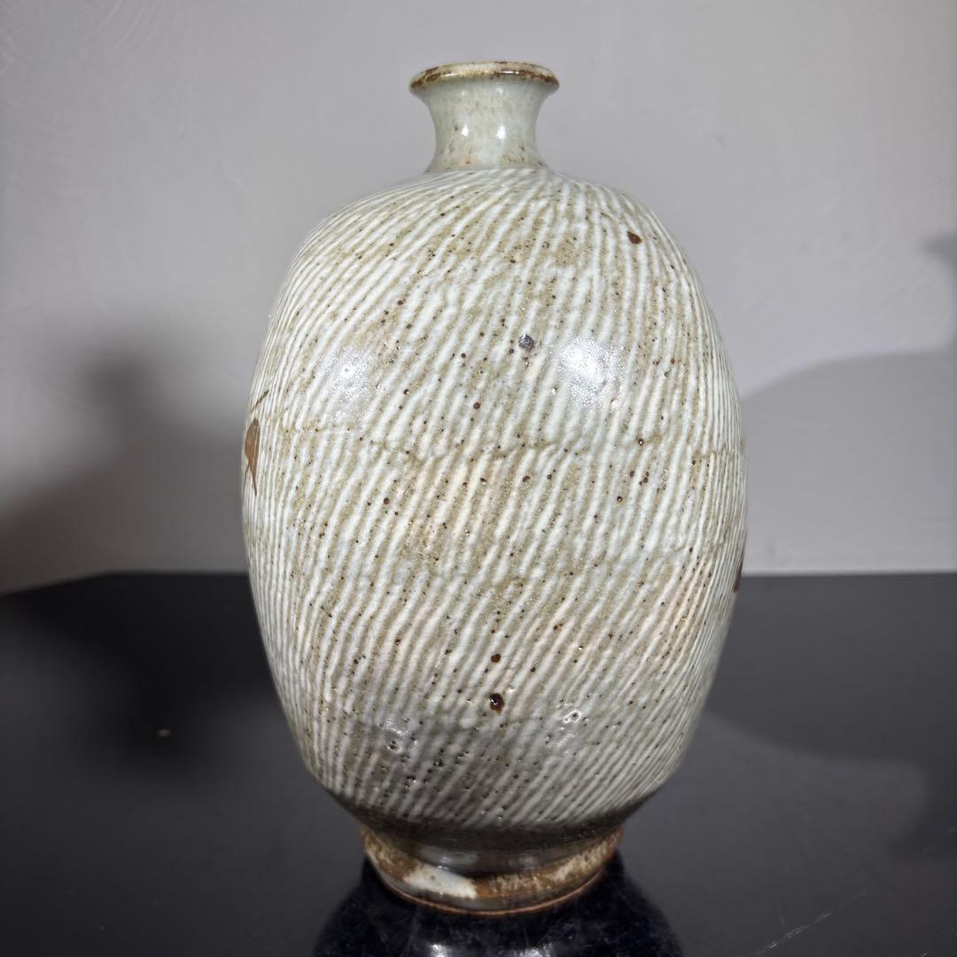 真作　人間国宝　島岡達三　地釉象嵌縄文扁壷