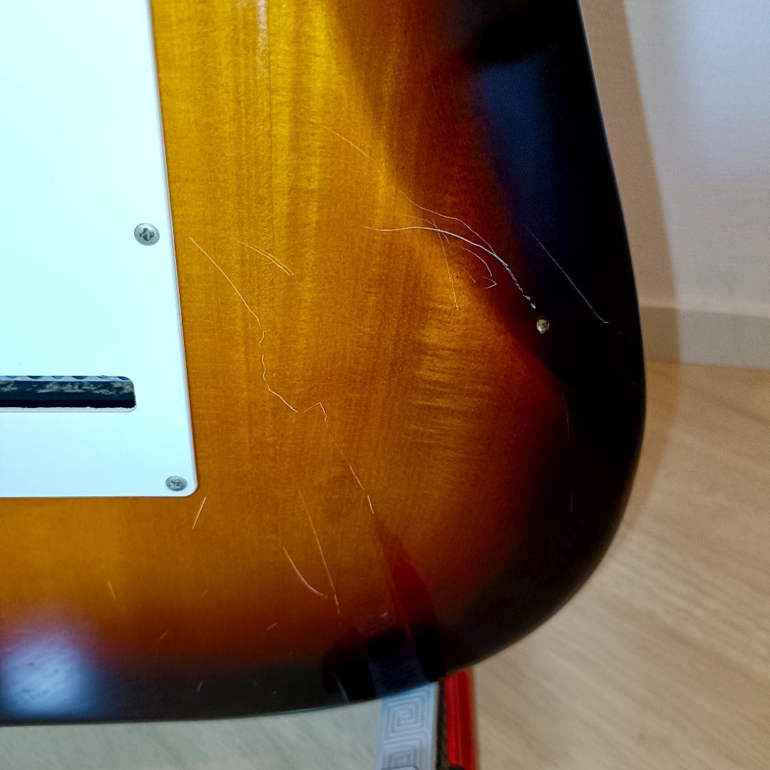 【メンテ済み】Squier ストラトキャスター エレキギター本体 ケース付き