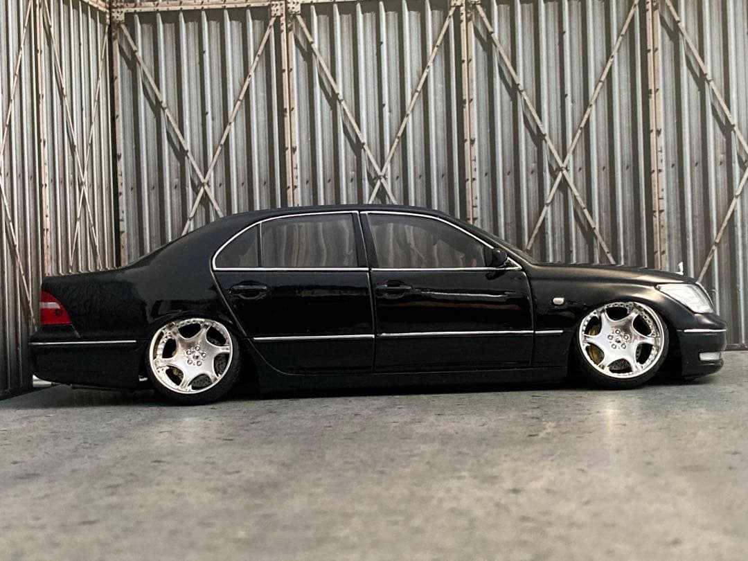 1/24トヨタ セルシオ31後期（深リムカスタム品）