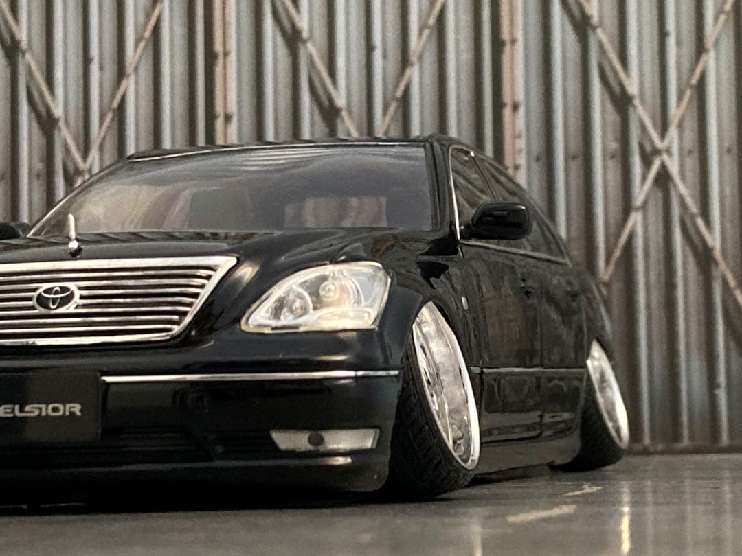 1/24トヨタ セルシオ31後期（深リムカスタム品）