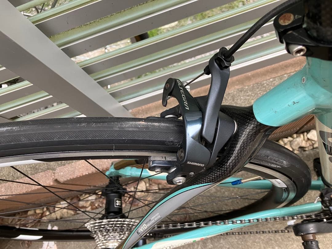 Bianchi Nirone ロードバイク R8000アルテグラ　MIX中古