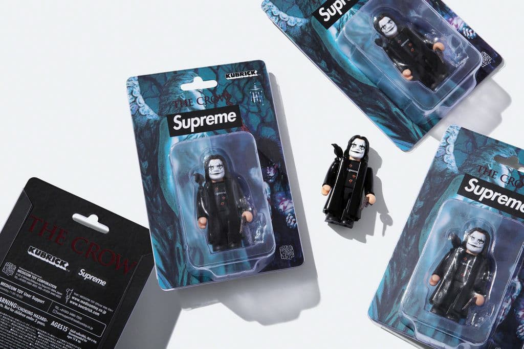 【未使用新品】Supreme The Crow Kubrick 100%