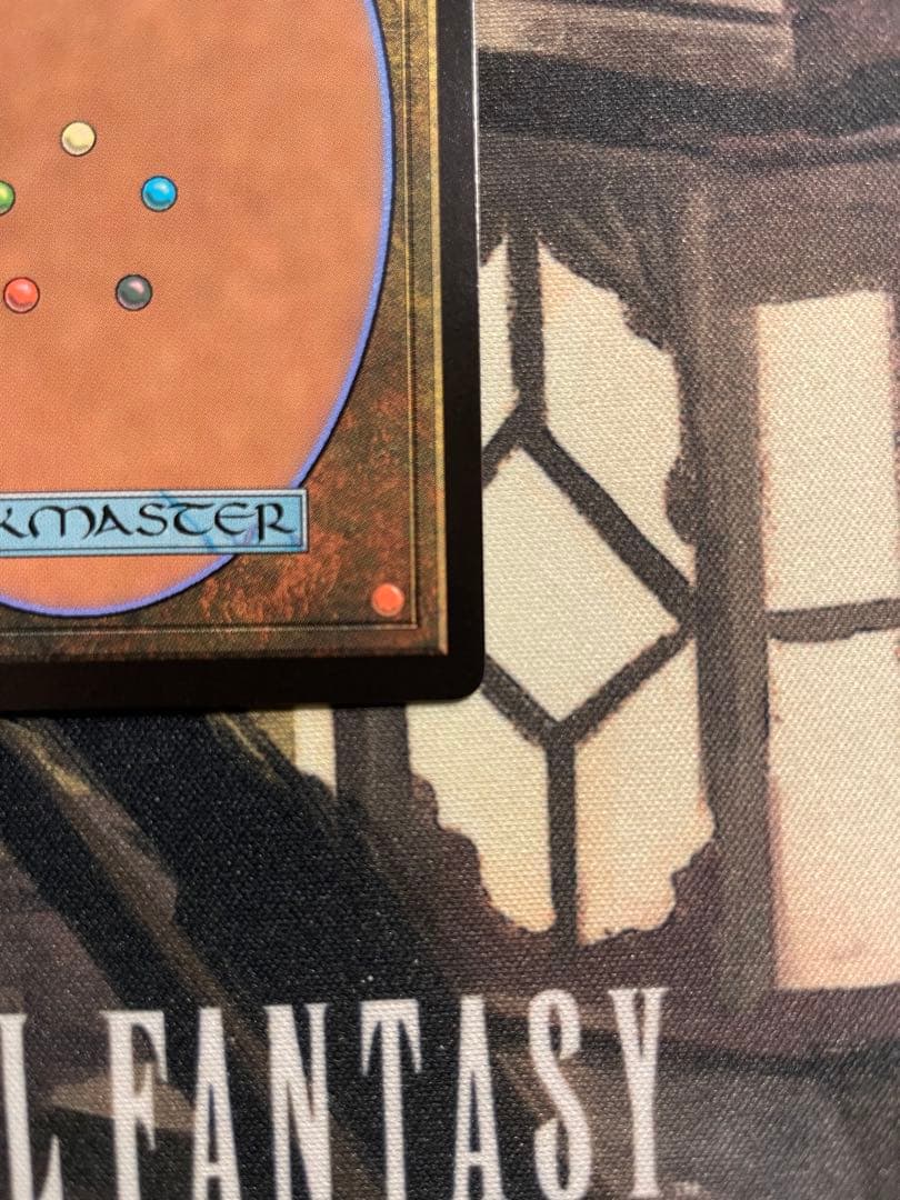 ミッドガルの傭兵、クラウド　日本語　サージfoil