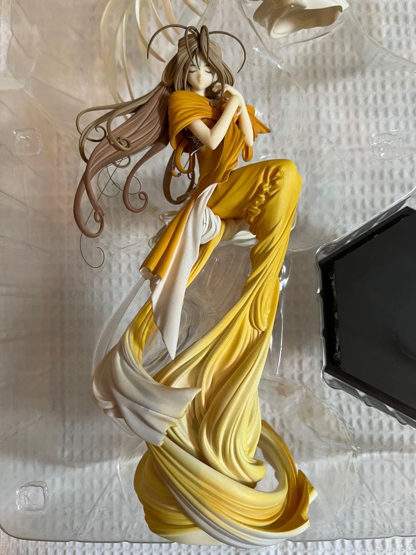 ああっ女神さまっ ベルダンディー with ホーリーベル 1/10 フィギュア