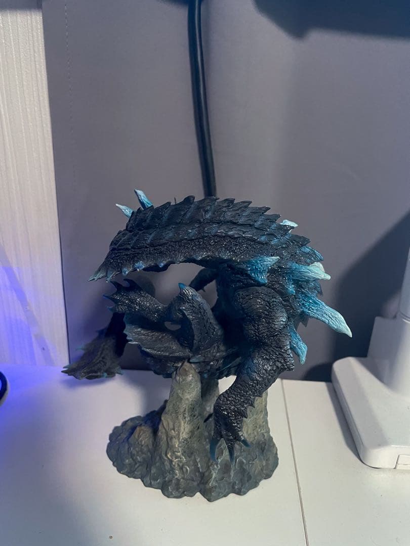 マ*キ様 クリエイターズモデル ラギアクルス希少種