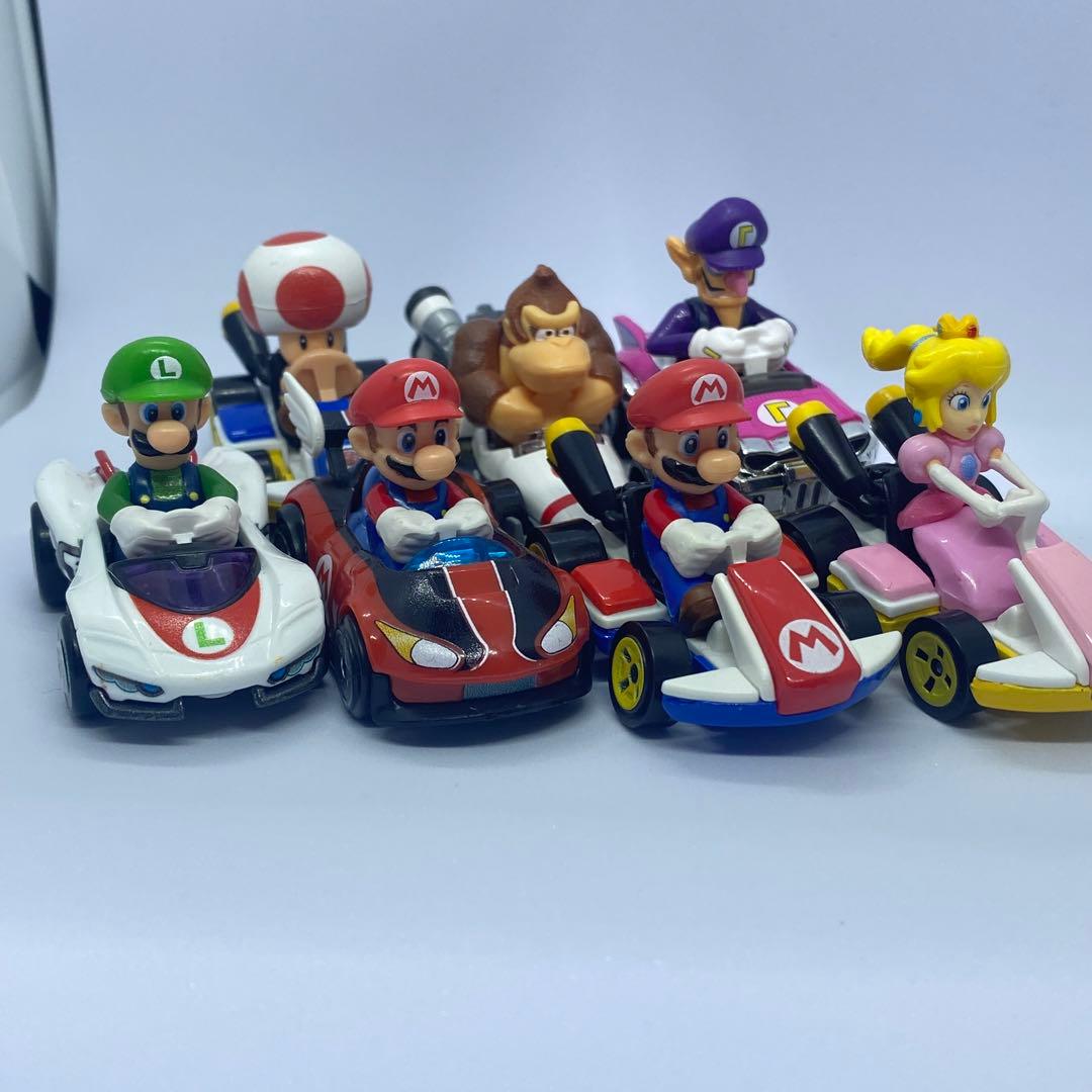 ホットウィール マリオカート レインボーロード