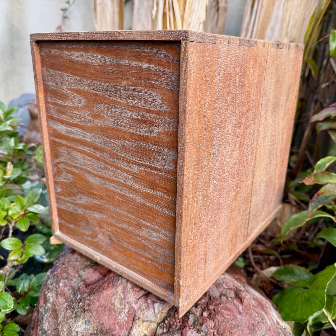 京都　素敵なアンティーク家具　木製　3段引き出し　ちいさな箪笥 小物入れなどに